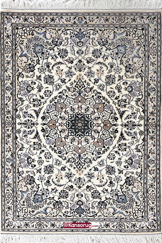 Handwoven Nain Rug 5 ft Medallion Design 6la